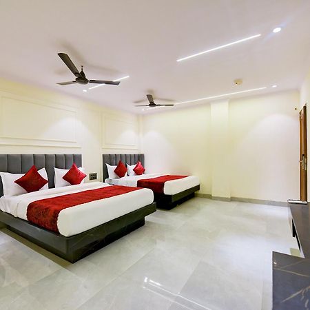 Hotel Surya Plaza New Delhi Eksteriør bilde