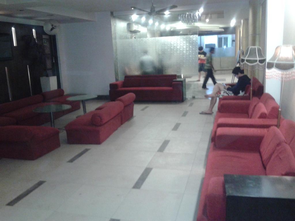 Hotel Surya Plaza New Delhi Eksteriør bilde